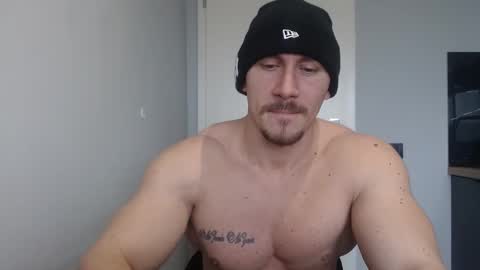 Snapshot of angelofit chatting on 02.17.25  ------- SEX SHOW WITH GUYS AND GIRLS  MUSCLE SHOW online show from 02.17.25
