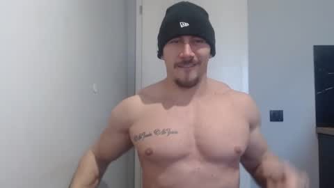 Snapshot of angelofit chatting on 02.20.25  ------- SEX SHOW WITH GUYS AND GIRLS  MUSCLE SHOW online show from 02.20.25