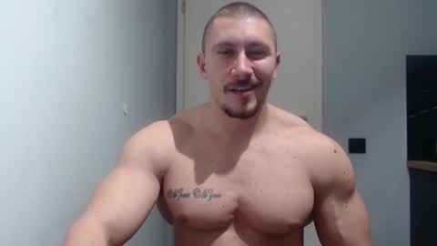 Snapshot of angelofit chatting on 02.26.25  ------- SEX SHOW WITH GUYS AND GIRLS  MUSCLE SHOW online show from 02.26.25