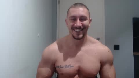 Snapshot of angelofit chatting on 02.28.25  ------- SEX SHOW WITH GUYS AND GIRLS  MUSCLE SHOW online show from 02.28.25