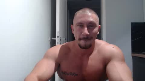 Snapshot of angelofit chatting on 09.09.25  ------- SEX SHOW WITH GUYS AND GIRLS  MUSCLE SHOW online show from 09.09.25