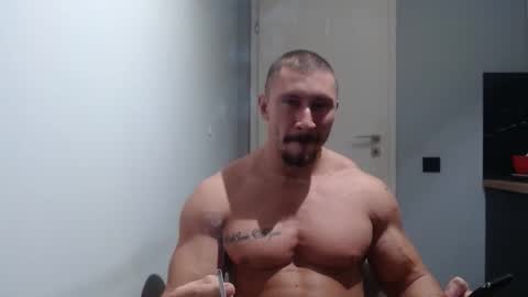Snapshot of angelofit chatting on 10.15.25  ------- SEX SHOW WITH GUYS AND GIRLS  MUSCLE SHOW online show from 10.15.25