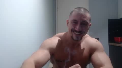 Snapshot of angelofit chatting on 10.21.25  ------- SEX SHOW WITH GUYS AND GIRLS  MUSCLE SHOW online show from 10.21.25