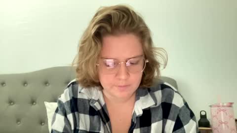 Angel of Light online show from 02.14.25