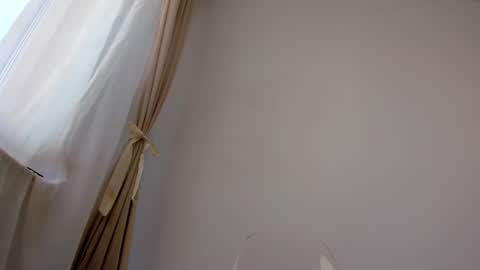 Snapshot of angeloflove_ chatting on 06.11.26 Raiss online show from 06.11.26