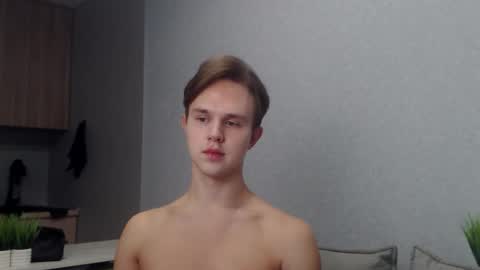 Angel online show from 11.04.25