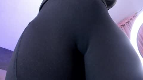 Angela online show from 04.04.26