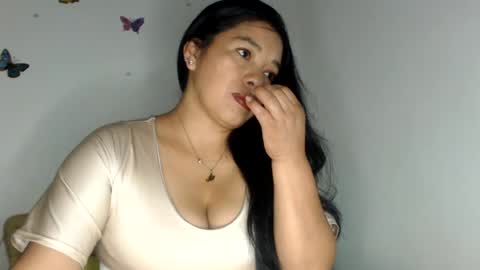 Snapshot of angelsexylatina chatting on 07.18.26 rebeca online show from 07.18.26