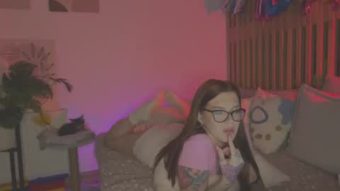 Angelsweetshy online show from 11.30.25
