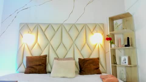 Snapshot of angelswets chatting on 02.07.26 ANGIE online show from 02.07.26