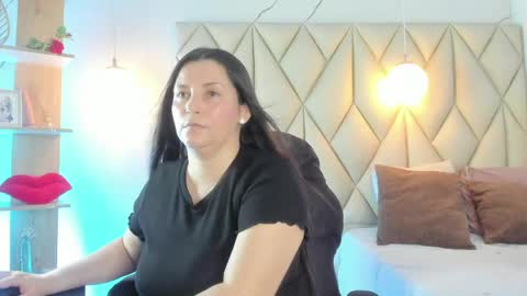 Snapshot of angelswets chatting on 05.09.26 ANGIE online show from 05.09.26