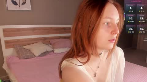 Snapshot of angelwise chatting on 05.20.26 angelwise online show from 05.20.26