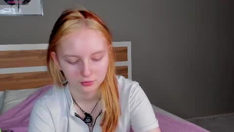 Snapshot of angelwise chatting on 06.19.26 angelwise online show from 06.19.26