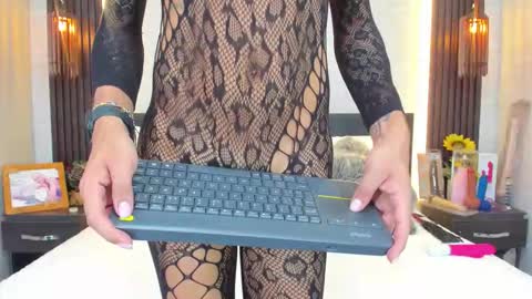  Anghel Stone  online show from 02.04.26