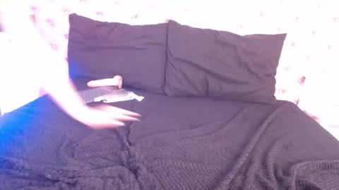 Angie online show from 03.04.25