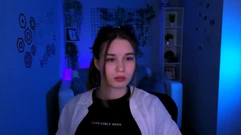 Snapshot of angie_foxy chatting on 05.25.26 Angle online show from 05.25.26