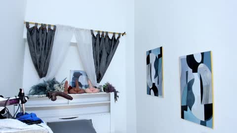 A N G I E.  online show from 02.11.25