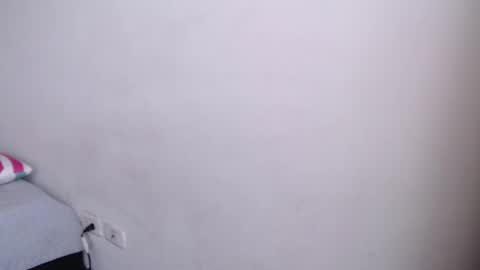 Snapshot of angiehobbes chatting on 01.17.25 Angie Hobbes online show from 01.17.25