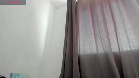 AngiePirs online show from 12.15.25