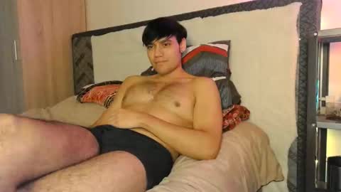 Snapshot of angrydeimos chatting on 02.22.25 Deimos online show from 02.22.25