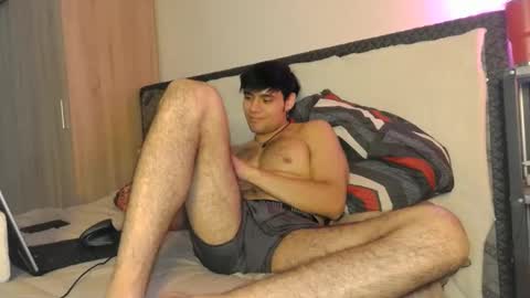 Snapshot of angrydeimos chatting on 03.01.25 Deimos online show from 03.01.25