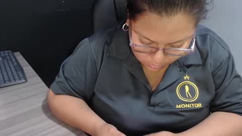 angy online show from 10.04.25