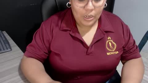 angy online show from 10.10.25