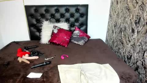 Snapshot of anhell7_ chatting on 02.25.25 Anhell online show from 02.25.25