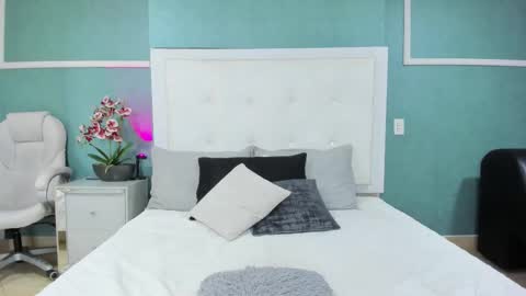 Ania online show from 02.13.26