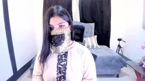 Anissa online show from 04.11.26