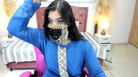 Snapshot of aniisaalii chatting on 04.25.26 Anissa online show from 04.25.26