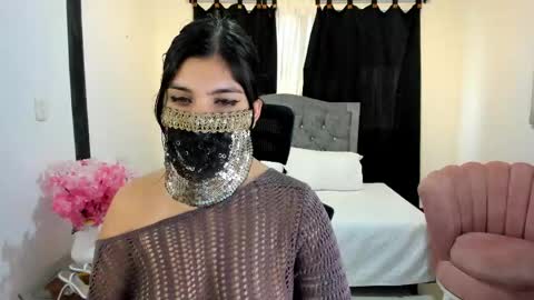 Snapshot of aniisaalii chatting on 04.27.26 Anissa online show from 04.27.26
