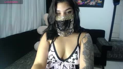 Snapshot of aniisaalii chatting on 05.10.26 Anissa online show from 05.10.26