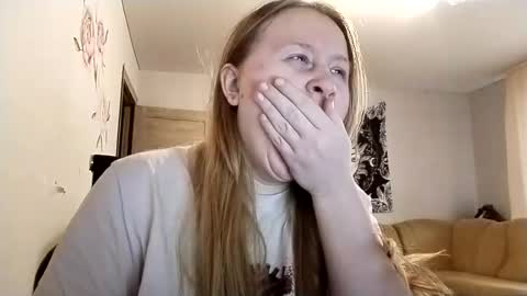 Anika online show from 12.04.25