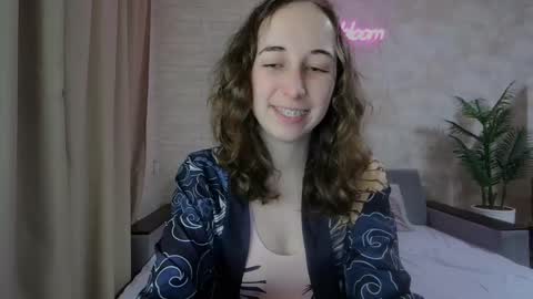 Snapshot of anikabloom chatting on 01.22.25 anikabloom online show from 01.22.25