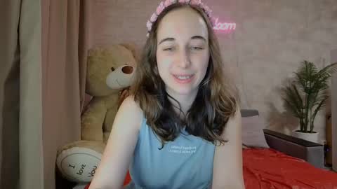 Snapshot of anikabloom chatting on 03.12.25 anikabloom online show from 03.12.25