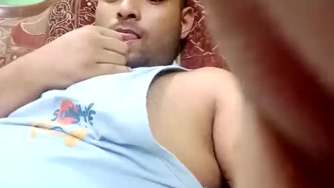 Snapshot of anisha89299 chatting on 05.10.26 Sweet69 online show from 05.10.26