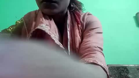 Snapshot of anisha89299 chatting on 05.12.26 Sweet69 online show from 05.12.26