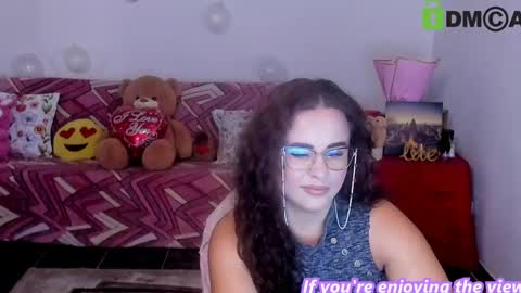 Snapshot of anissyax chatting on 05.20.26 AnissyaX online show from 05.20.26