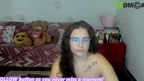 Snapshot of anissyax chatting on 06.15.26 AnissyaX online show from 06.15.26