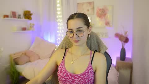 Anita Grey online show from 12.21.25