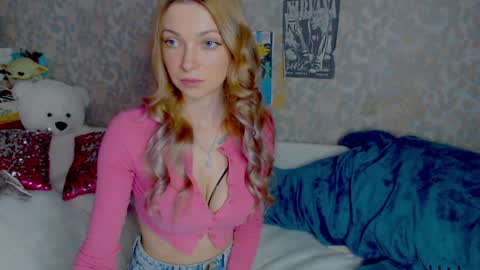 anita_moon_ online show from 01.05.25