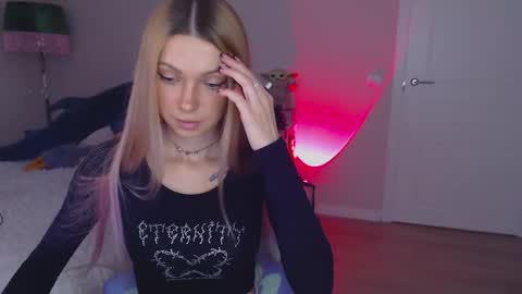 anita_moon_ online show from 10.07.25