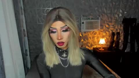 Miss Ann online show from 02.15.25