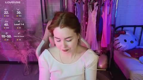 Snapshot of anitameyer chatting on 02.06.26 anitameyer online show from 02.06.26