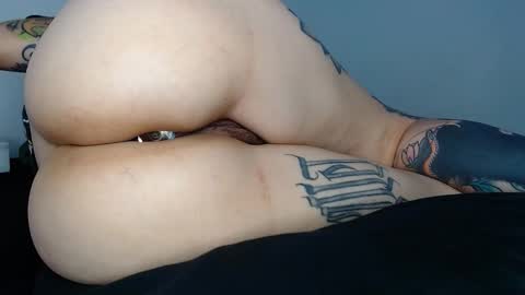 Snapshot of anitattoo9 chatting on 10.02.25 Ani lovely online show from 10.02.25