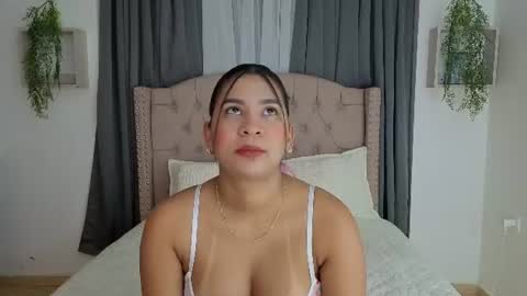 Snapshot of anittafoxx chatting on 07.02.26 anittafoxx online show from 07.02.26
