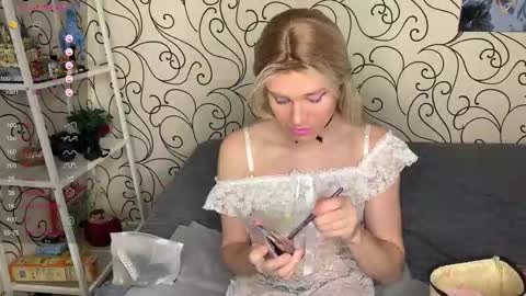 anjalin_sososok online show from 02.25.26