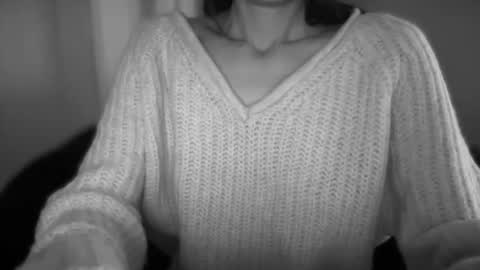 Snapshot of anje_forsexytime chatting on 11.22.25 Anje online show from 11.22.25