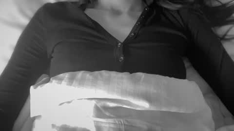 Snapshot of anje_forsexytime chatting on 04.28.26 Anje online show from 04.28.26